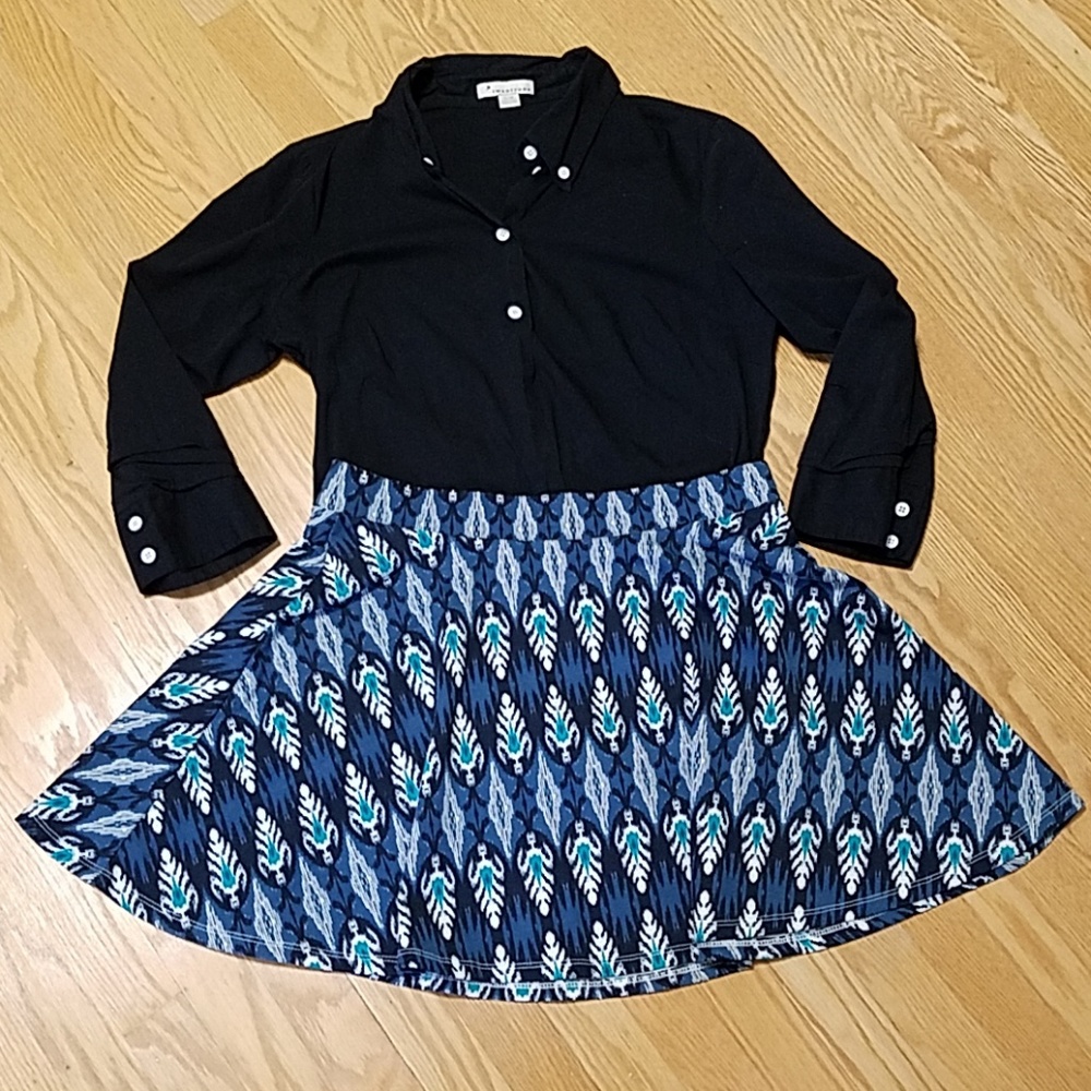 Aeropostale Tribal Pattern Skirt